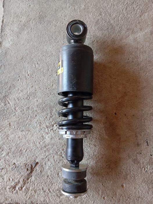 Амортизаторы кабины на DAF 105