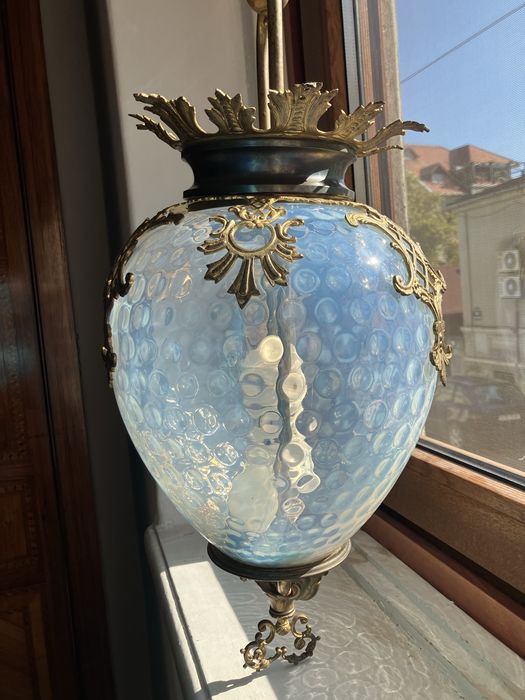 LAMPĂ DE TAVAN LALIQUE, Franța, La Belle Époque, anii 1800/1900. .