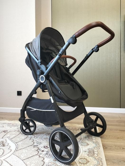 Продается детская коляска трансформер Tomix Bonny.