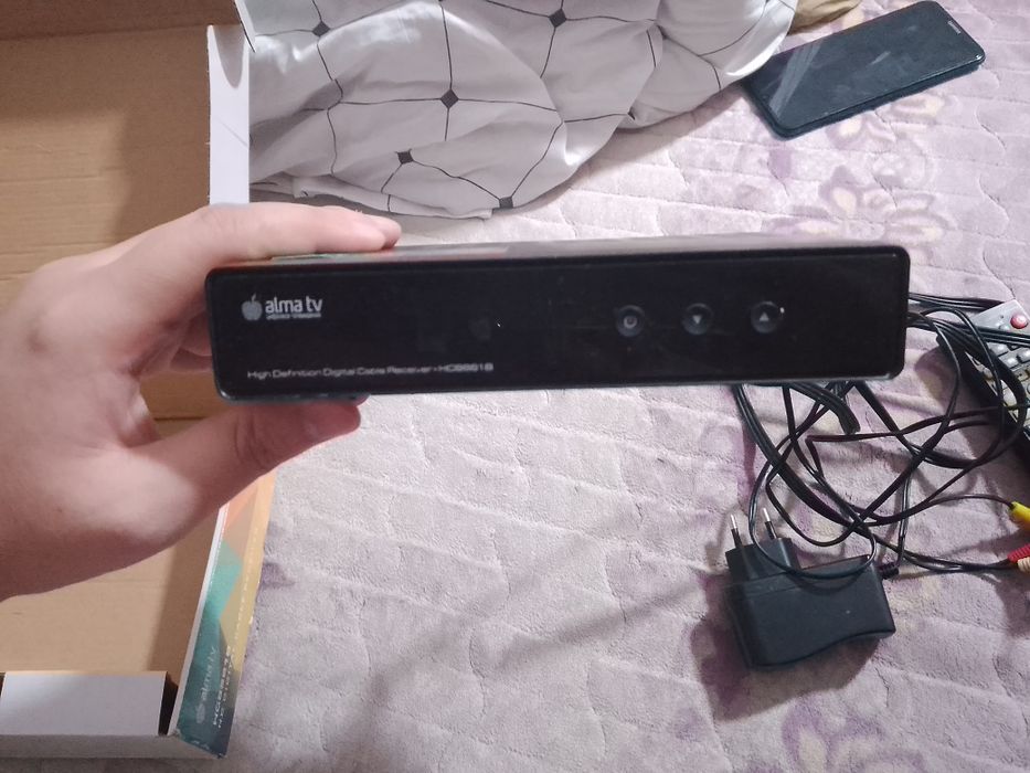 Продам приставку alma tv