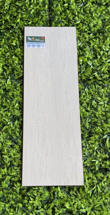 Laminat parketlar assortimenti optom narxlarda