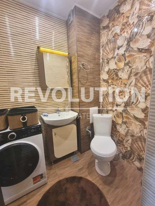 Дава се под наем Етаж от къща в Варна, Виница - 120 кв.м за 850 € - Снимка #7