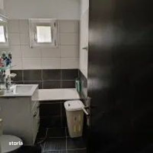 Apartament 3 camere in zona Lipovei — fotografia 3