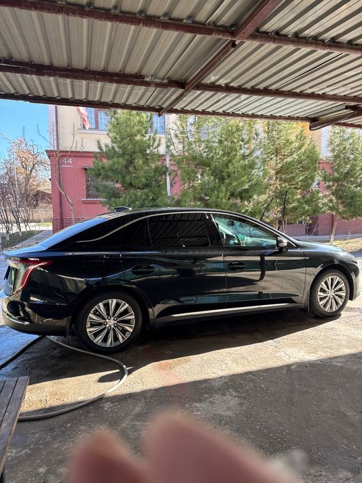 Хонжи Е-QM5 24 сотилади