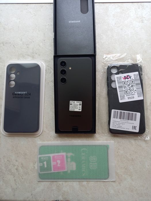 Samsung s24 8/256gb.