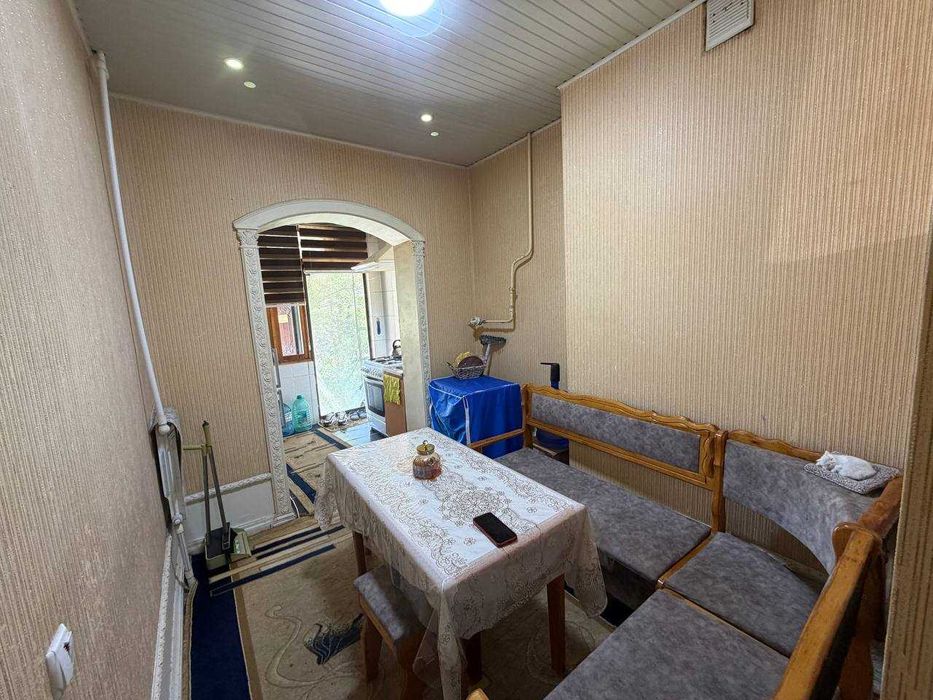 Продаётся 2х комн квартира на 1 этаже Ор-р Шарк 1 16 школа