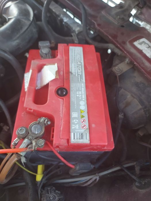 Продам аккумулятор 60