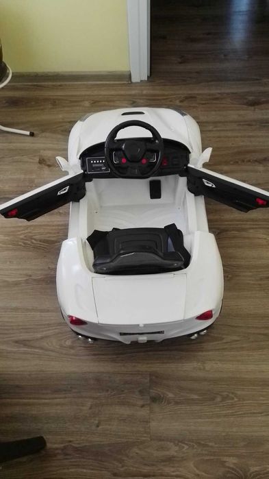 Детска кола за каране...