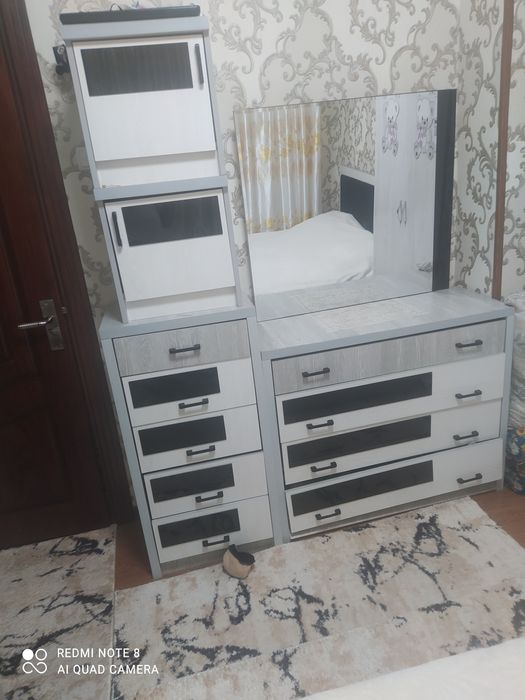 Spalni mebel sotiladi