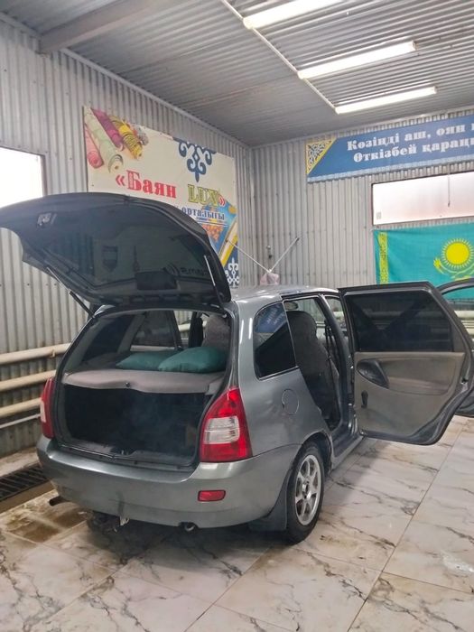 Автомобиль Лада калина