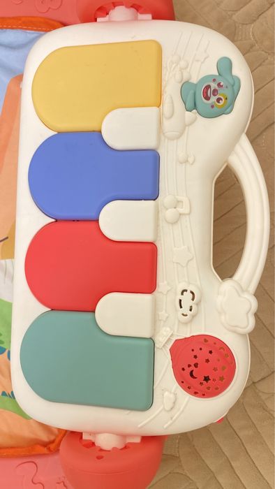 Продам развивающий коврик