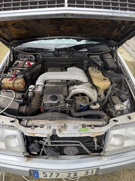 Mercedes w124 om 606