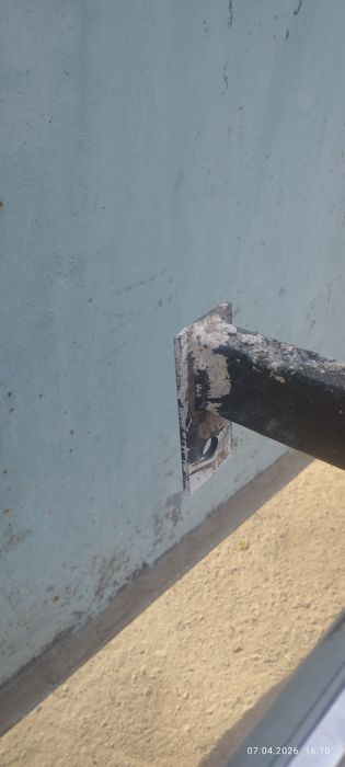 Продам на стеный турник