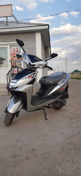 Продам скутер KZ 50