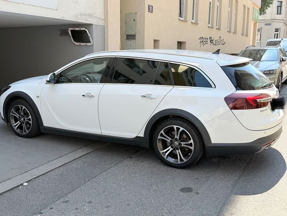 Opel insignia 2.0CDTI Bi-Turbo Facelift Full