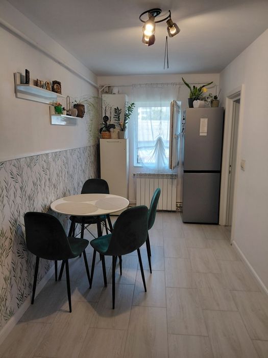 Închiriez apartament 2 camere