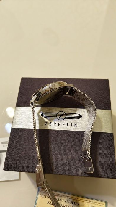 Немецкие часы zeppelin