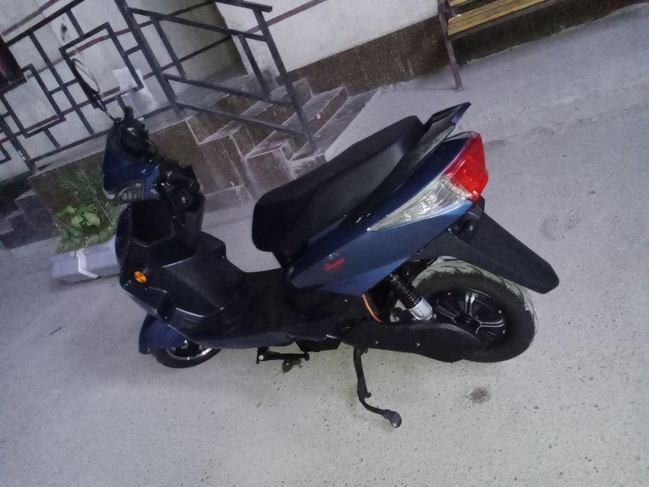 РЕМОНТ  Скуторов бензин электро