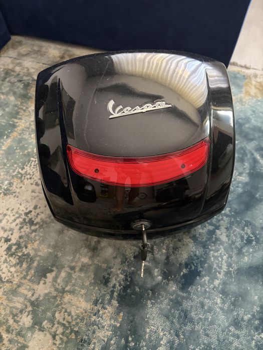 Casti Originale Vespa , top case , tobe GTS / PK