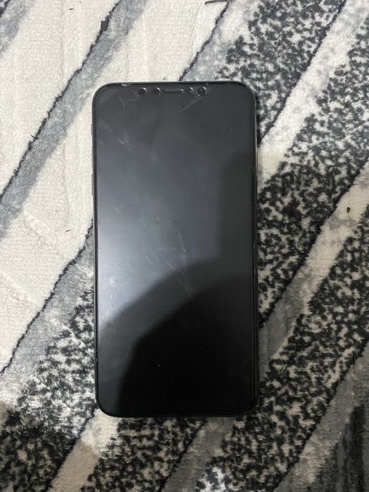 Iphone xs max !! 64 gb