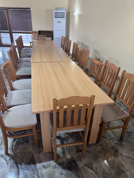 2 маси и 11 стола