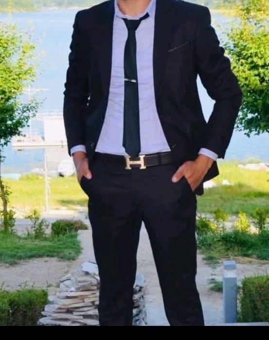 костюм за балове и бизнеси