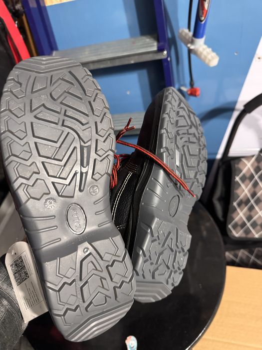 Спец обувь МБС, металический носок