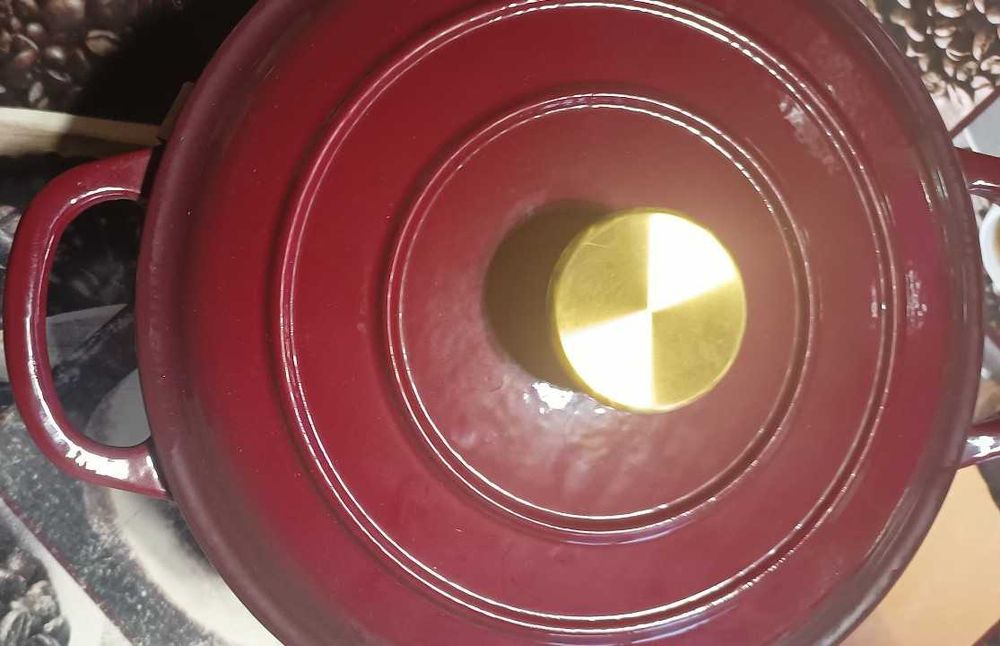 Висококачествени чугунени тенджери от Англия!