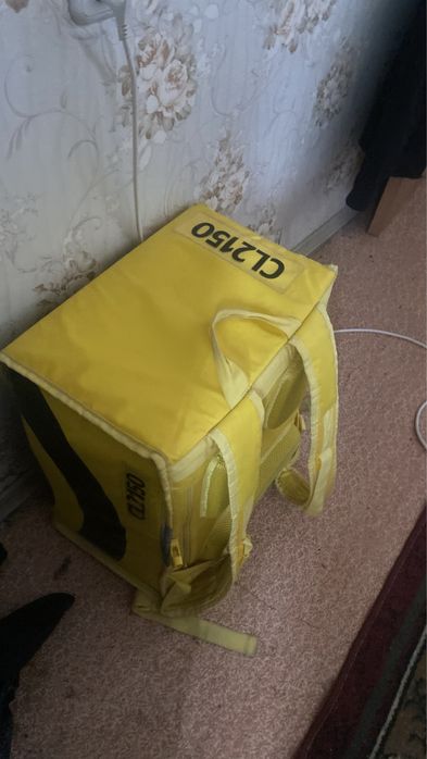 Продам яндекс термо сумка