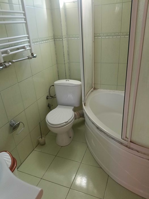 Дава се под наем Къща в с. Радинград, Област Разград - 176 кв.м за 550 € - Снимка #11
