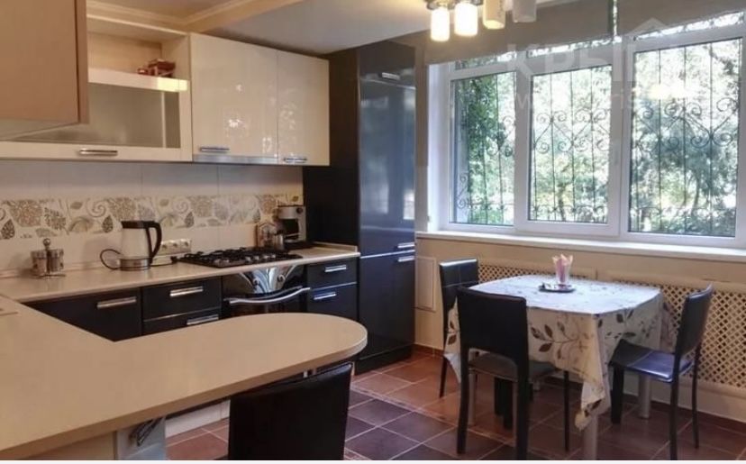 Сдам 1 комн центр,жд