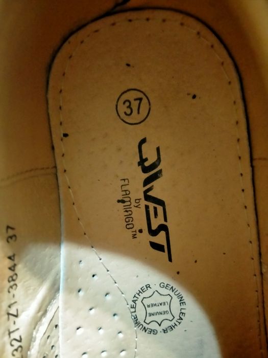 Продам обувь на мальчика