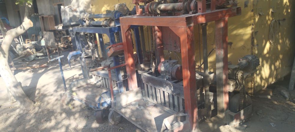 Шлакаблок куеадиган станок сотилади срочно