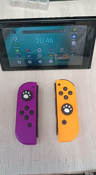 Продам nintendo switch v1 прошытая