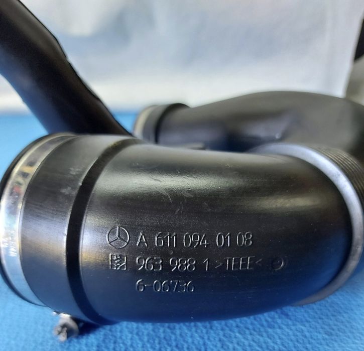 Оригинални маркучи кулер,водни ,въздуховод  мерцедес W203 2.2CDI 2004г