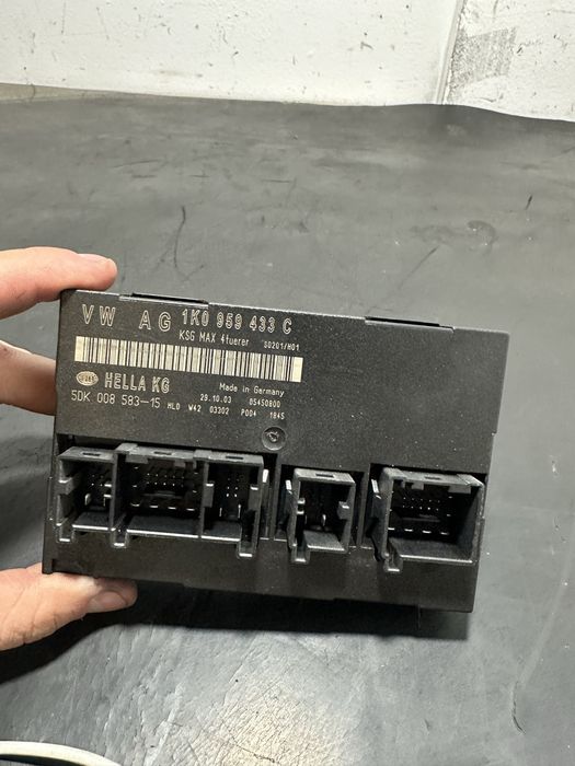 Modul calculator confort Volkswagen Vw Touran Caddy  1K0959433C