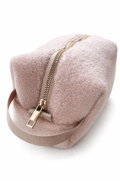 Плюшен несесер розов – мек и стилен, козметичен органайзер