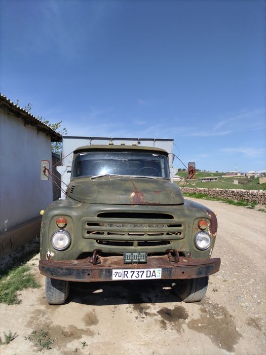 Zil samasval sotuvda