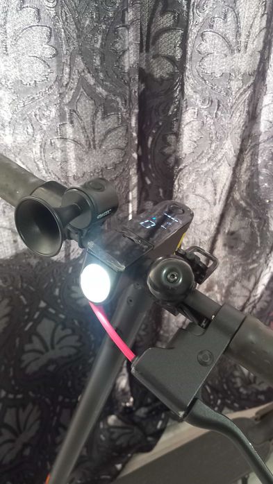 Vând trotineta electrica xiaomi mi pro 2 cu bon fiscal