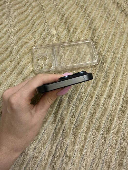 Продам телефон iPhone 15 PRO