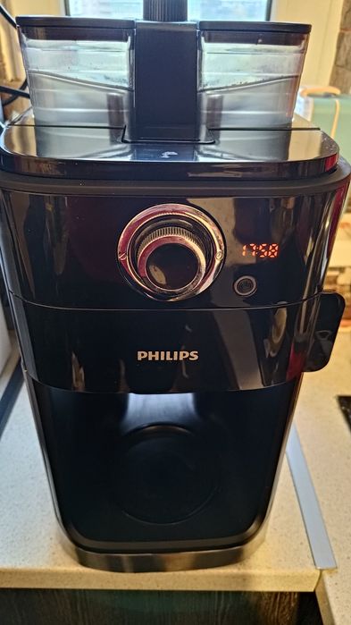 Cafetiera cu râșniță Philips