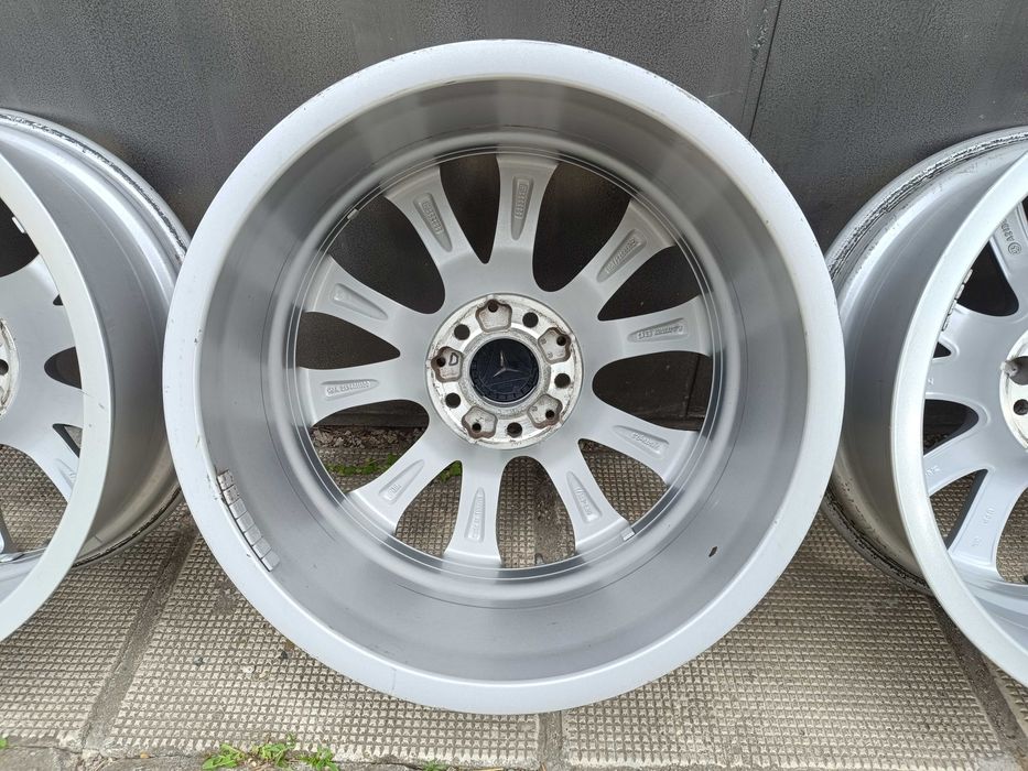 ОРИГИНАЛНИ джанти 18 ' цола 5x112 МЕРЦЕДЕС / MERCEDES E Klasse W213 8J ET43