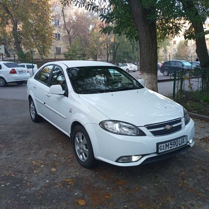 Срочно жентра сотилади! Холати яхши. Метан 100 талик. 6 500 у.е.