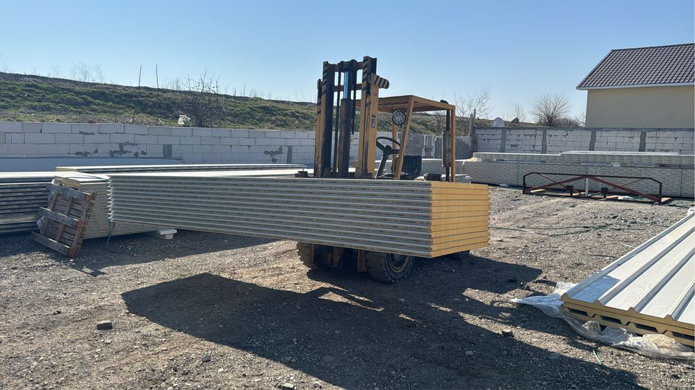 Panouri pentru constructii hale magazii garaje