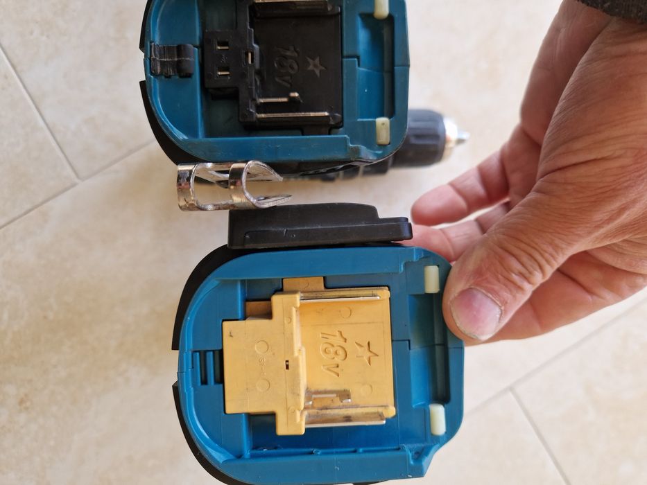 Makita DHP 482 , DDF 459 - masina de gaurit si insurubat