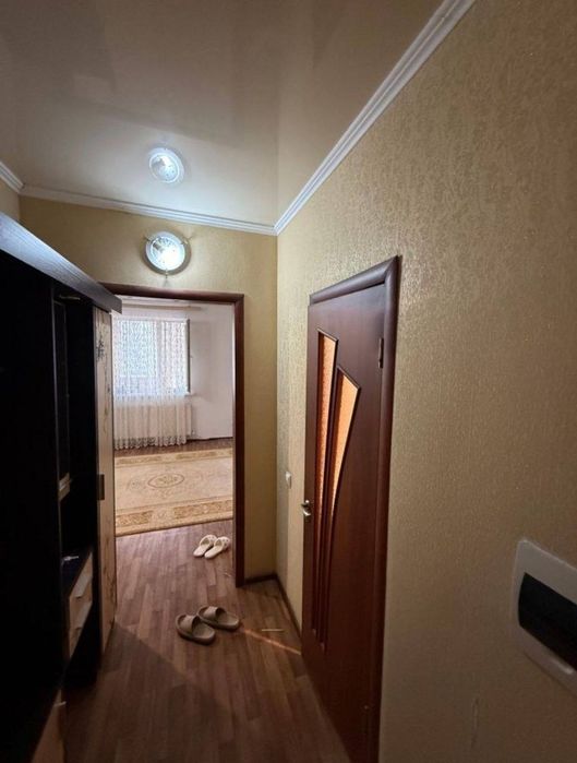 Подселениеге 1 қыз керек