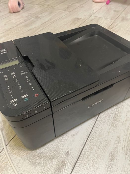 Продам цветной принтер Canon