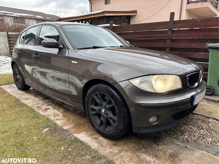 BMW seria 1  2007  E 87 ,2.0 benzina ,129 CP
