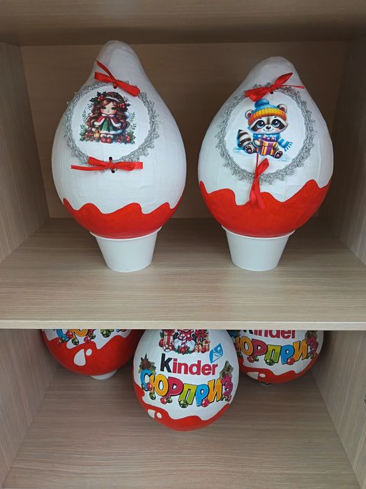 Новогодний киндер сюрприз
