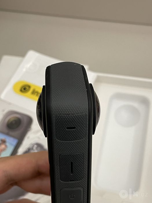 insta 360 x3 action camera